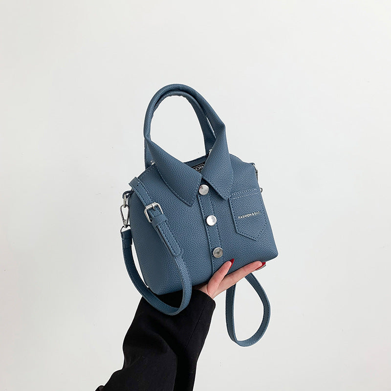 Personalized women's bags, handbags, new fashion, foreign style, high-end texture, contrasting colors, casual shoulder messenger bags.