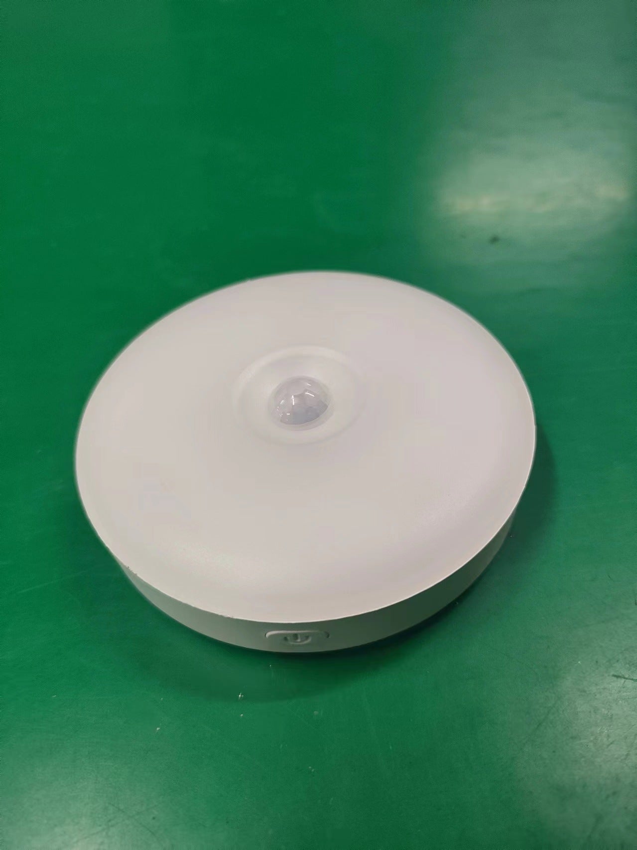 Cross-border new Type-C charging port round human body induction light intelligent magnetic remote control charging night light wholesale