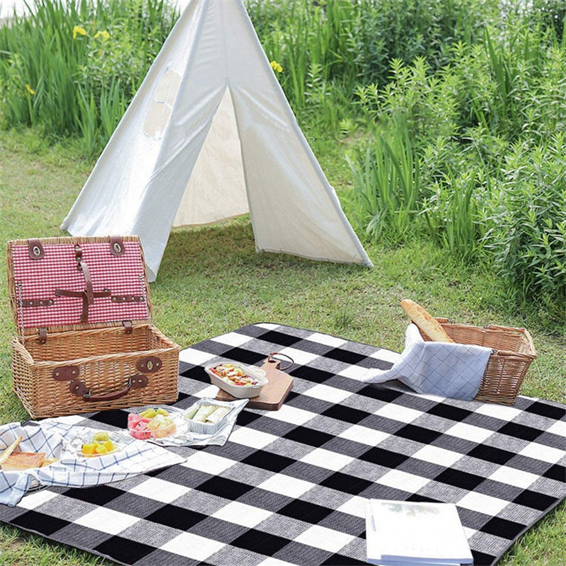 Picnic mat, moisture-proof mat Outdoor camping mat Thickened moisture-proof picnic mat Foldable beach mat Picnic mat